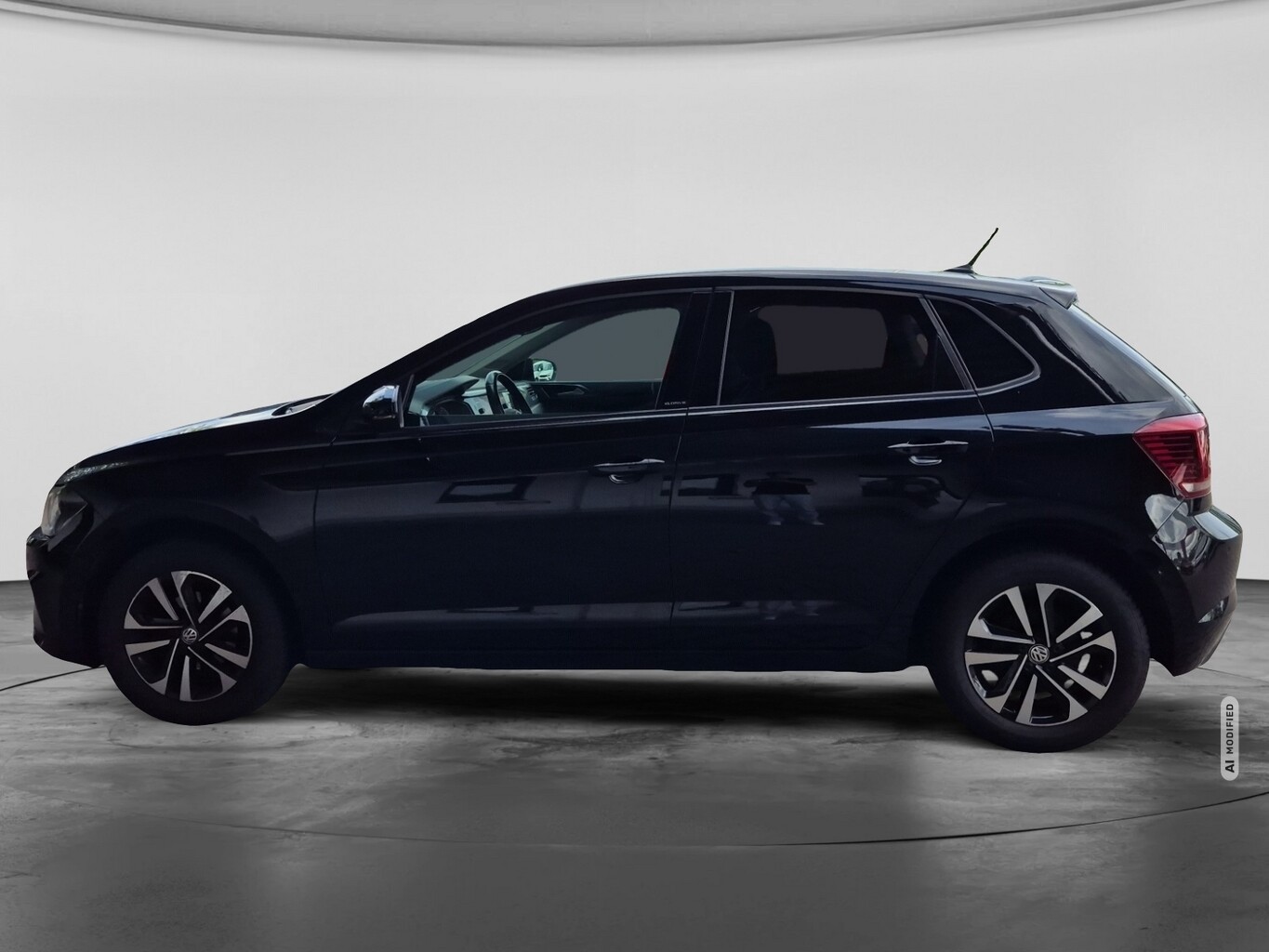 Volkswagen Polo 1.0 TSI 95 IQ.DRIVE PDC CompostitionM