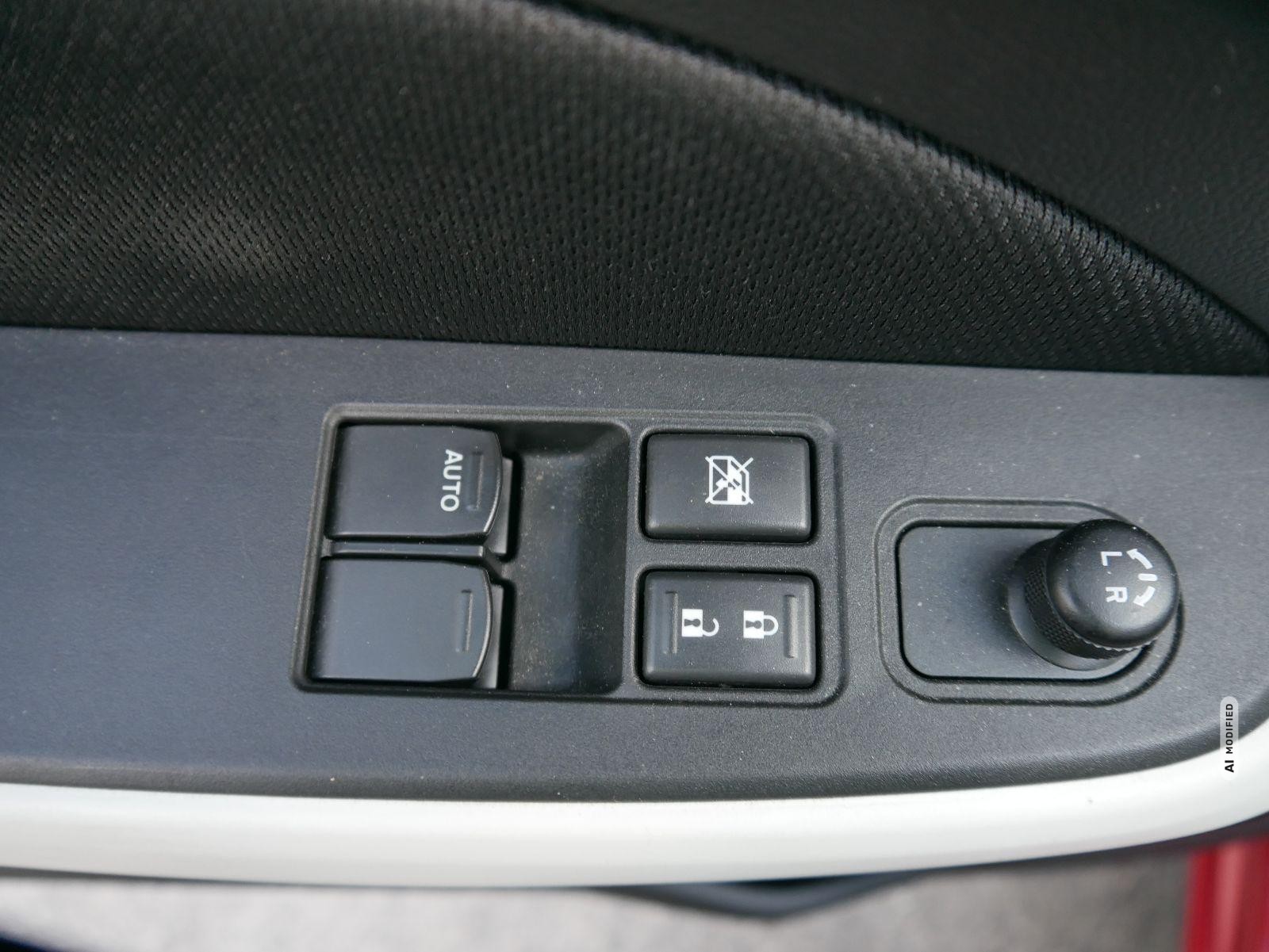 Suzuki Swift 1.2 Dualjet Hybrid CLUB * TEMPOMAT * KLIMA * START-& STOPP * MULTIFUNKTION