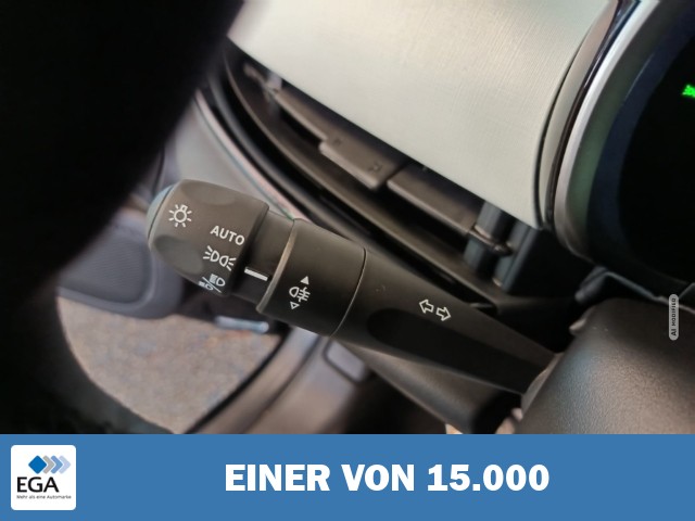 Fiat 600 Pop MHEV Spurhalteass. LED Temp Freisprecheinrichtung Klimaautomatik Musikst