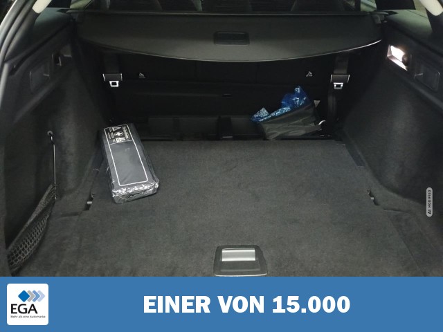 Peugeot 308 SW Allure AT Shz Navi Kamera 360 PDC v+h