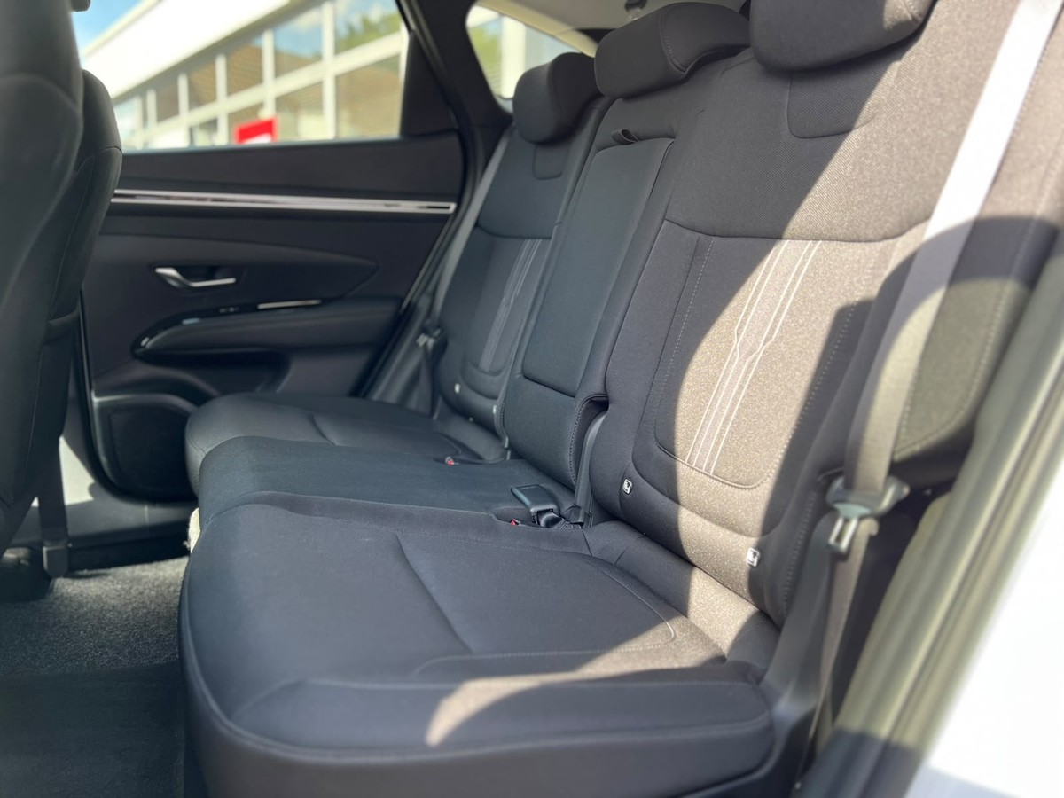 Hyundai Tucson 1.6 T-GDI Trend MHD - PDC - R.Kam - S-Dach