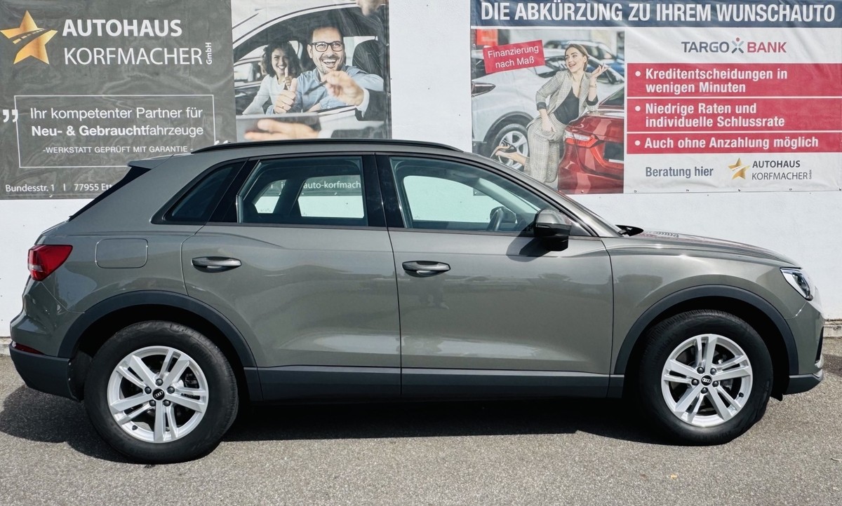 Audi Q3 35 1.5 TFSI NAVI ACC LED AHK R-CAM