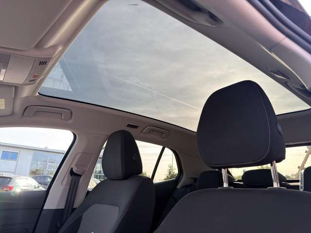 Skoda Fabia 1.0 TSI Drive DSG / PANORAMA / ACC / LED / SITZHEI