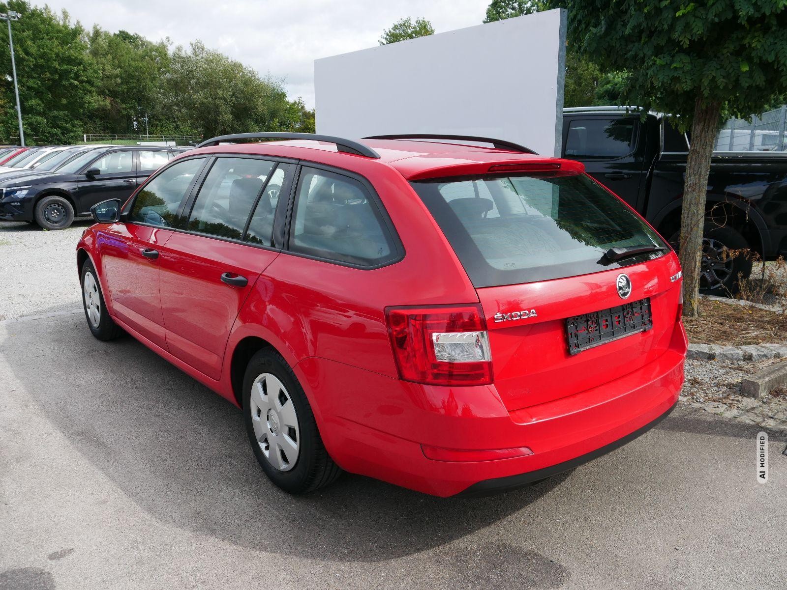 Skoda Octavia Combi III 1.6 TDI DPF ACTIVE PLUS * GREEN TEC * SITZHEIZUNG * DACHRELING
