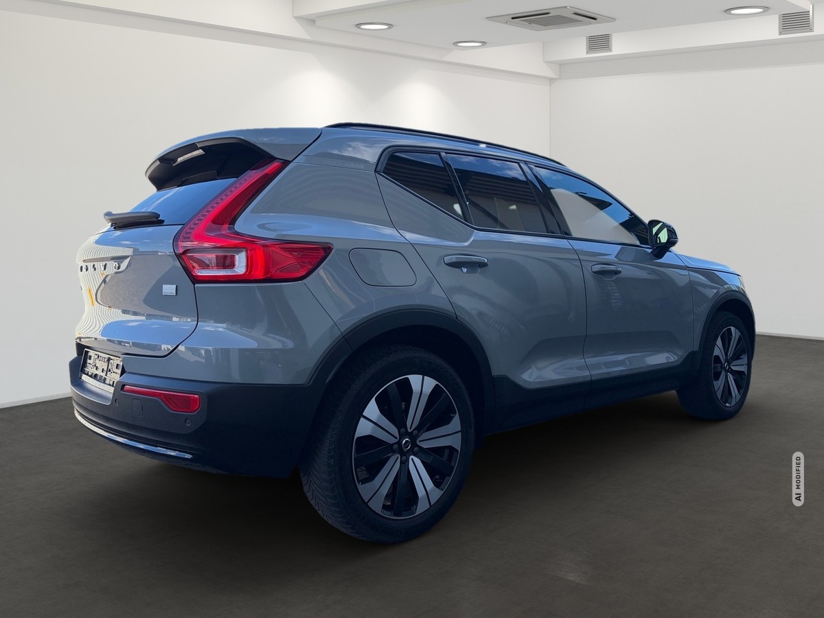 Volvo XC40 T5 PHEV Plus Dark 360 Kam