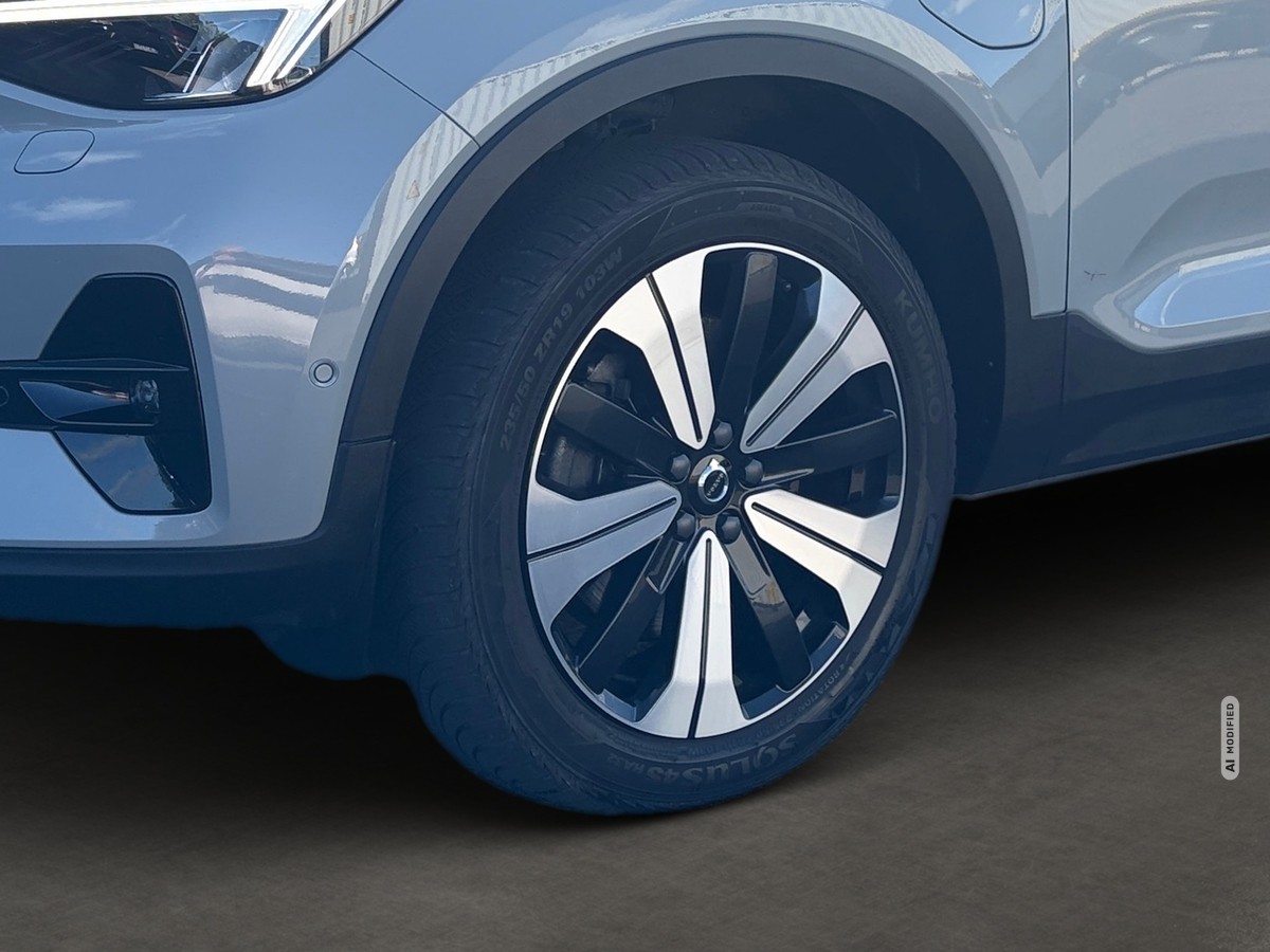 Volvo XC40 T5 PHEV Plus Dark 360 Kam