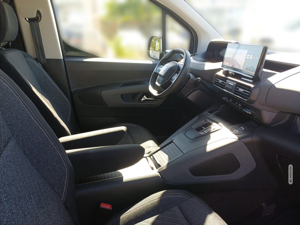Peugeot Rifter 1.5 BlueHDi 130 Allure N1 L2 AHK LED PDC Kamera