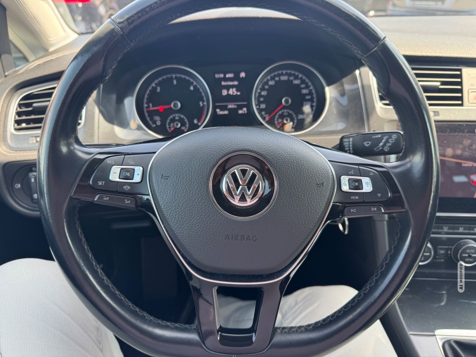 Volkswagen Golf VII Variant MFL ALLWETTER NAVI PDC SHZ Car Play 