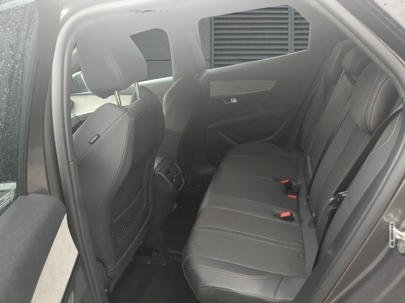Peugeot 3008 GT 130 PS Automatik Klima