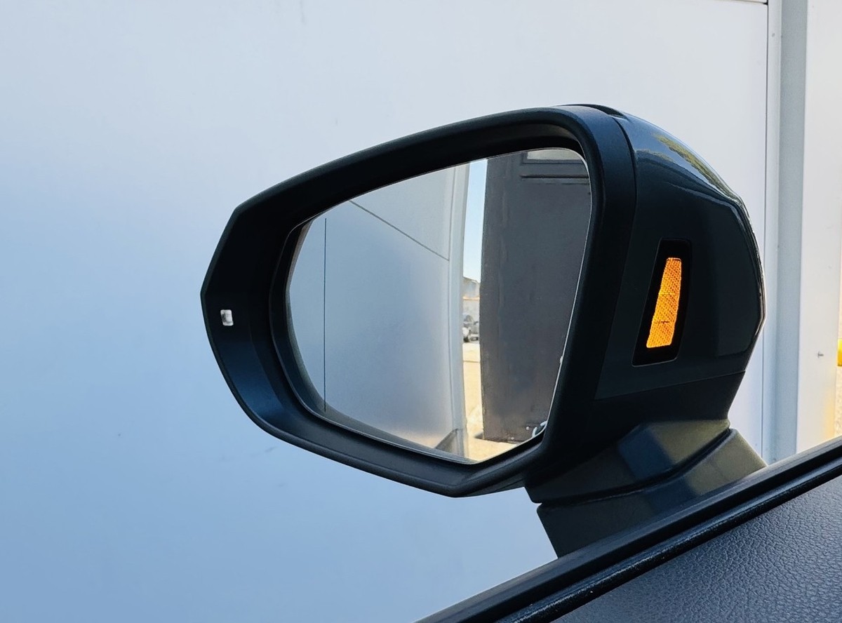 Audi Q3 35 1.5 TFSI NAVI ACC LED AHK R-CAM