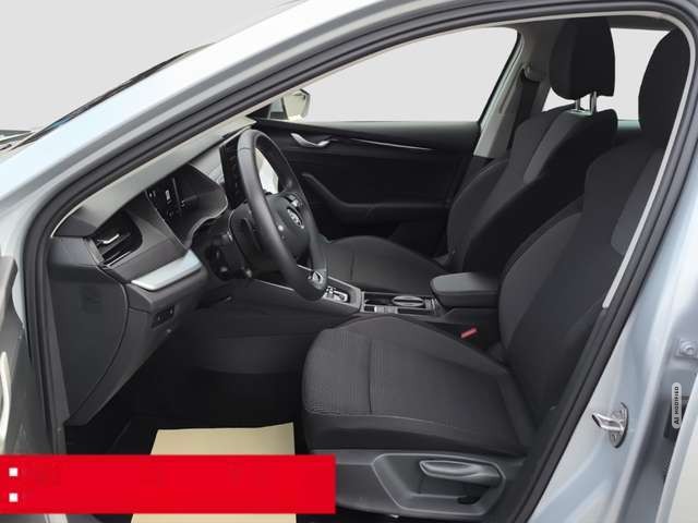 Skoda Octavia Combi 2.0 TDI DSG Selection AHK NAVI ACC