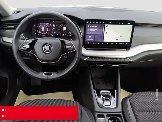 Skoda Octavia Combi 2.0 TDI DSG Selection AHK NAVI ACC