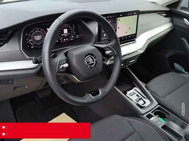 Skoda Octavia Combi 2.0 TDI DSG Selection AHK NAVI ACC