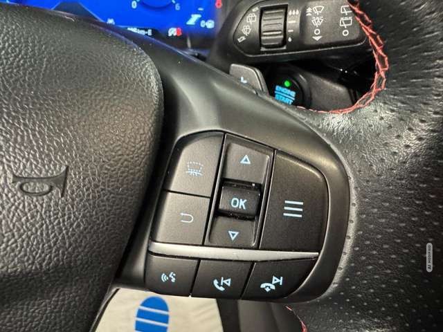 Ford Kuga 2.0 EcoBlue ST-Line X 4WD Aut*Navi*LED*Temp