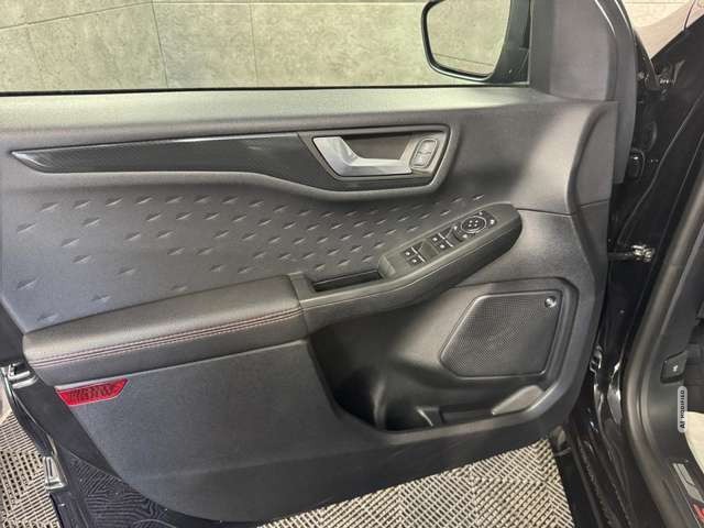 Ford Kuga 2.0 EcoBlue ST-Line X 4WD Aut*Navi*LED*Temp