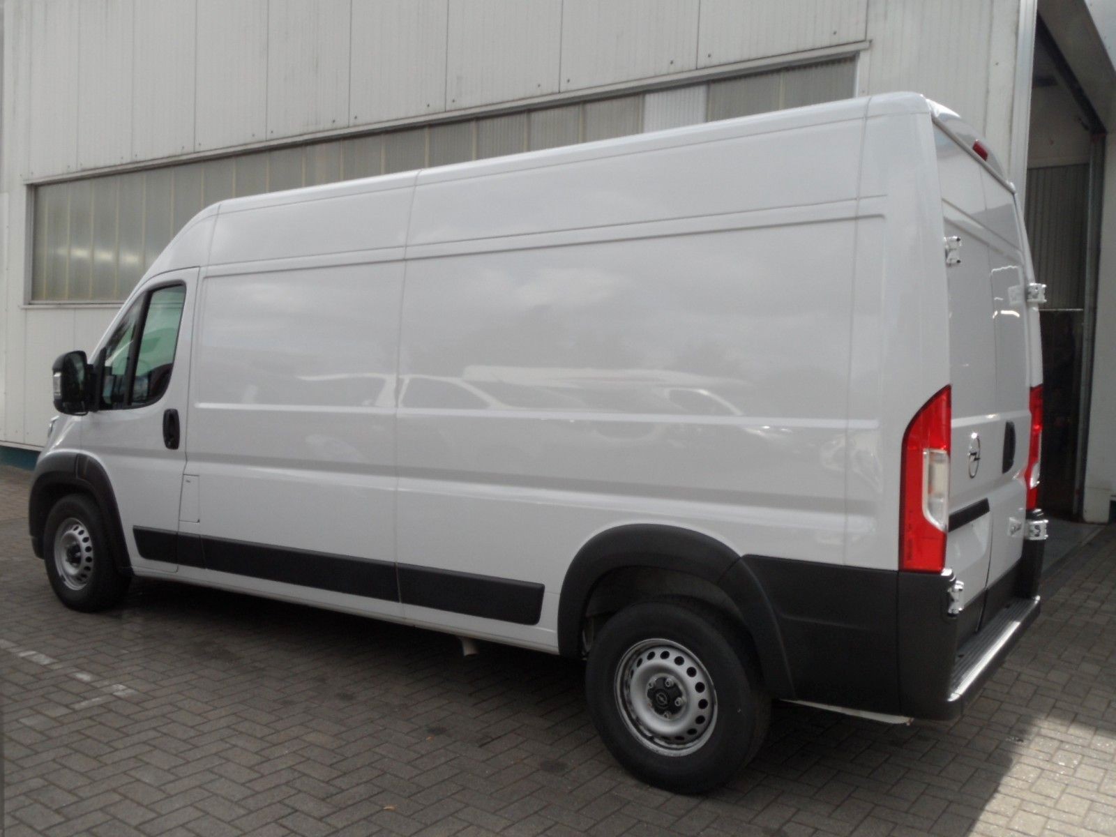 Opel Movano C 2,2 Kasten Facelift L3H2+Navi+Parkpilot