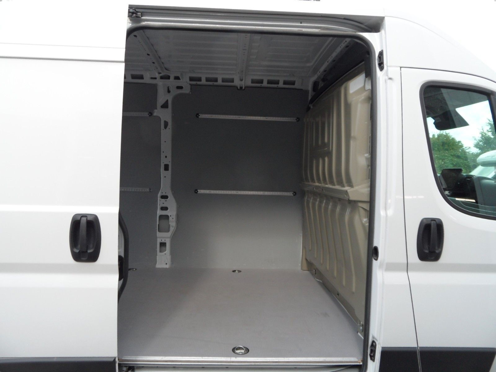 Opel Movano C 2,2 Kasten Facelift L3H2+Navi+Parkpilot