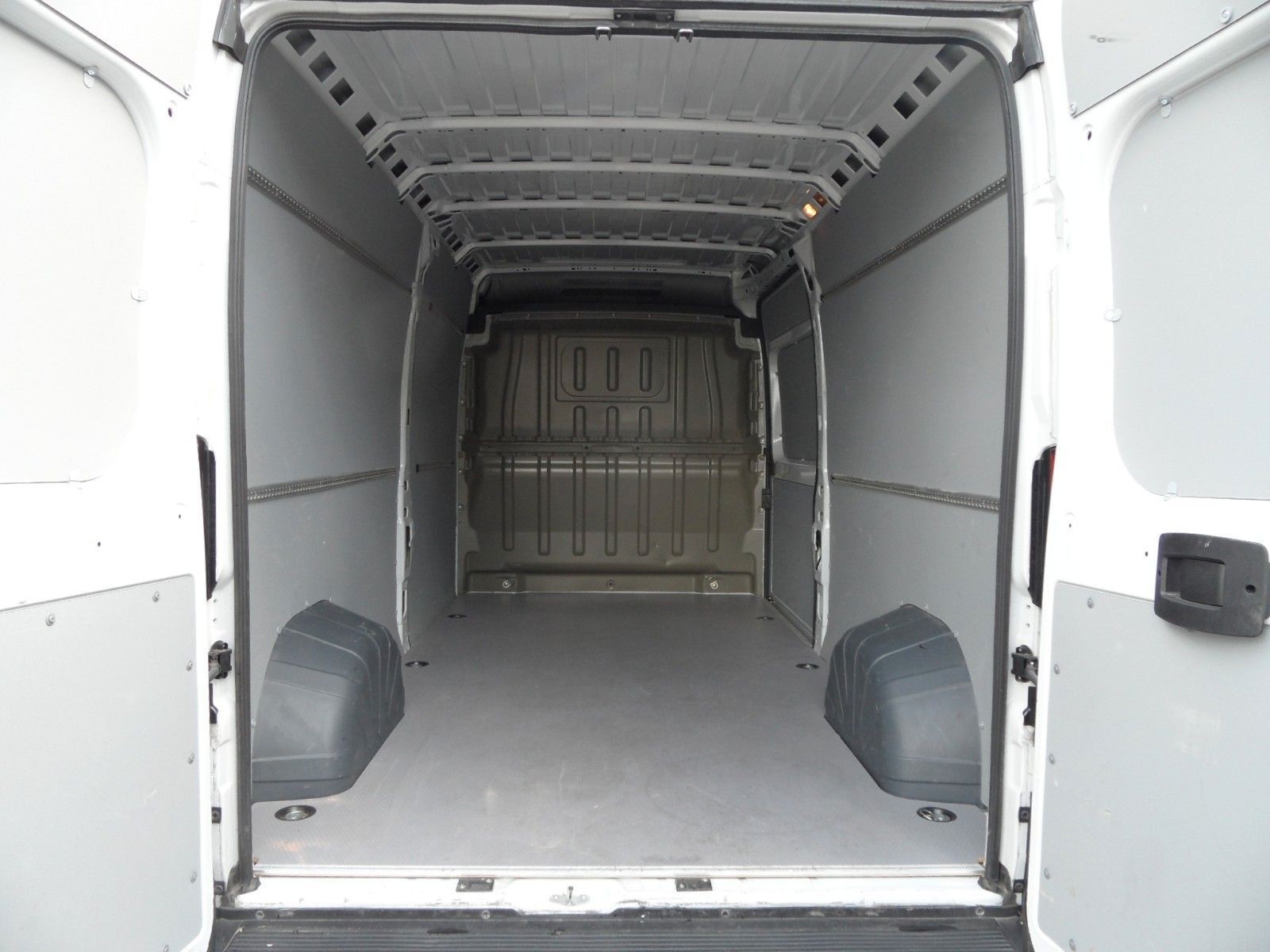 Opel Movano C 2,2 Kasten Facelift L3H2+Navi+Parkpilot
