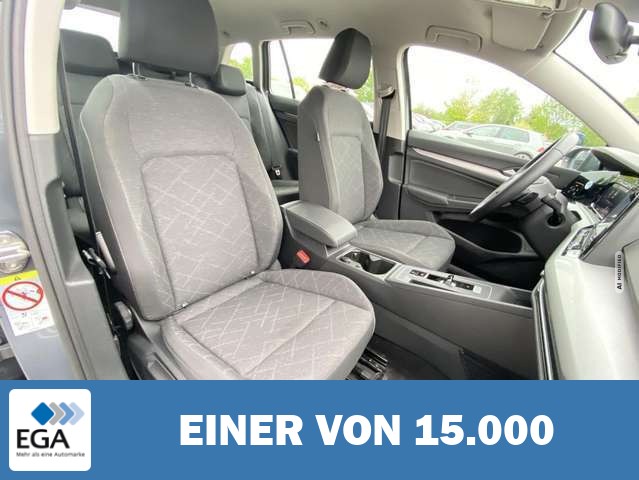 Volkswagen Golf Variant 1.5 eTSI DSG ACTIVE AHK+APP-CONNECT
