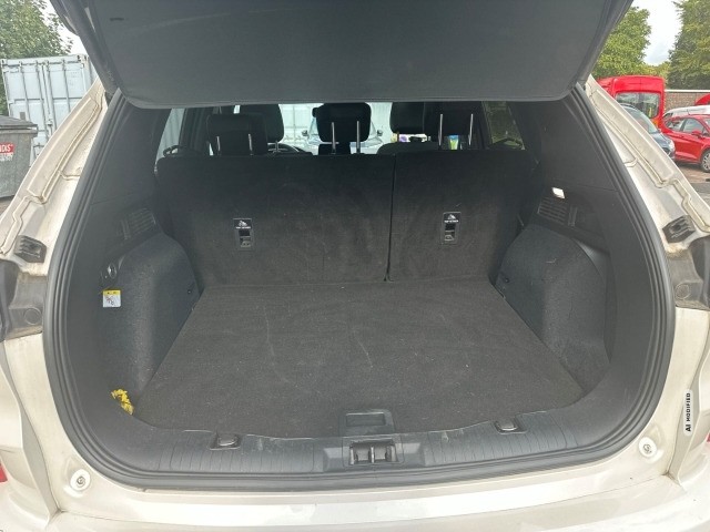 Ford Kuga PHEV  ST-Line X AHK el.+Panodach+ACC+ WinterP. 8 Fach bereift