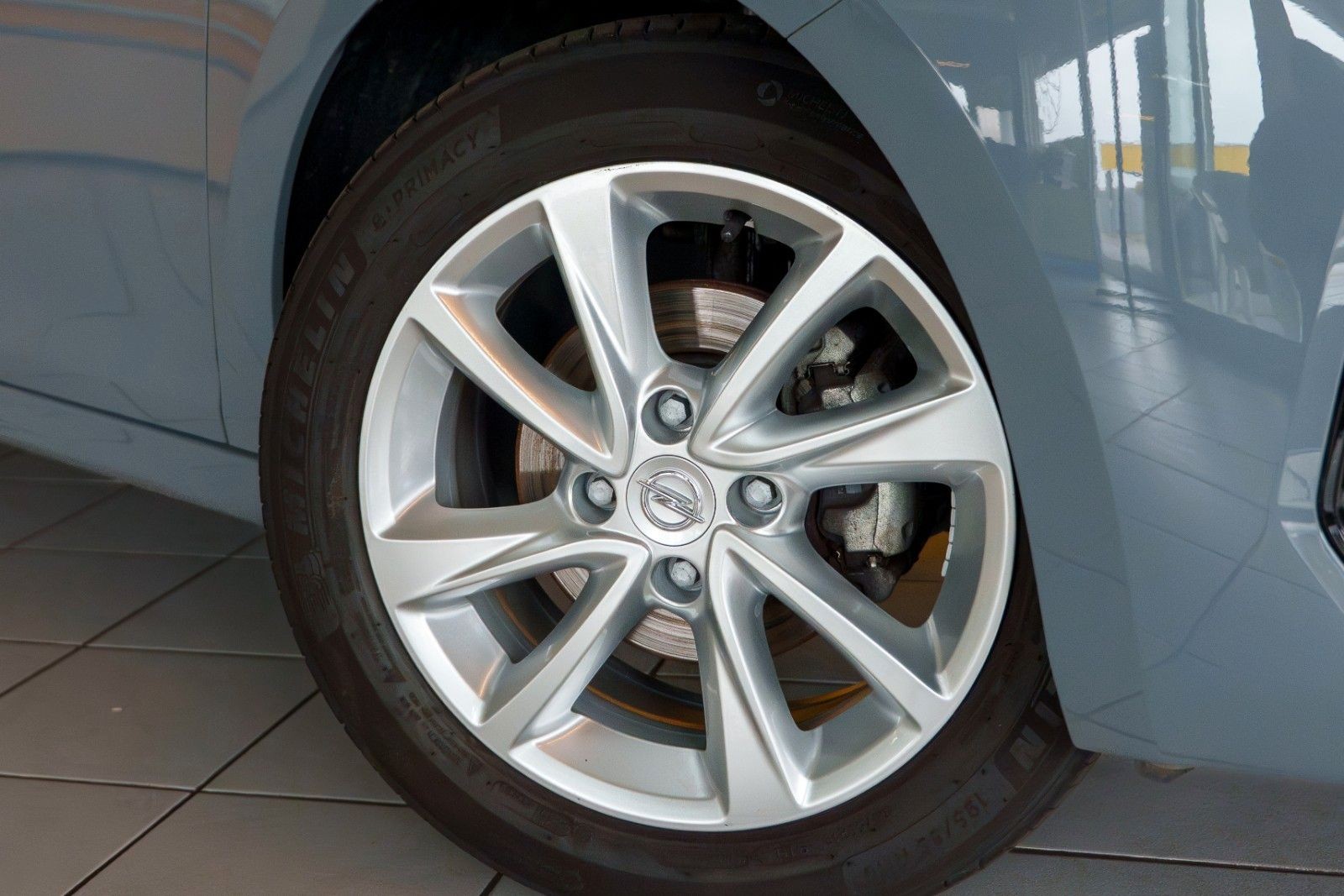 Opel Corsa F Basis