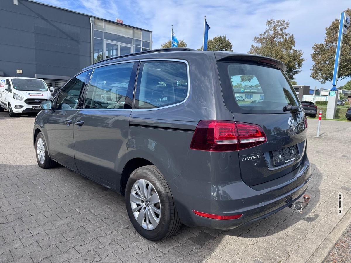 Volkswagen Sharan 2.0 TDI Comfortline*7-Sitze*AHK*