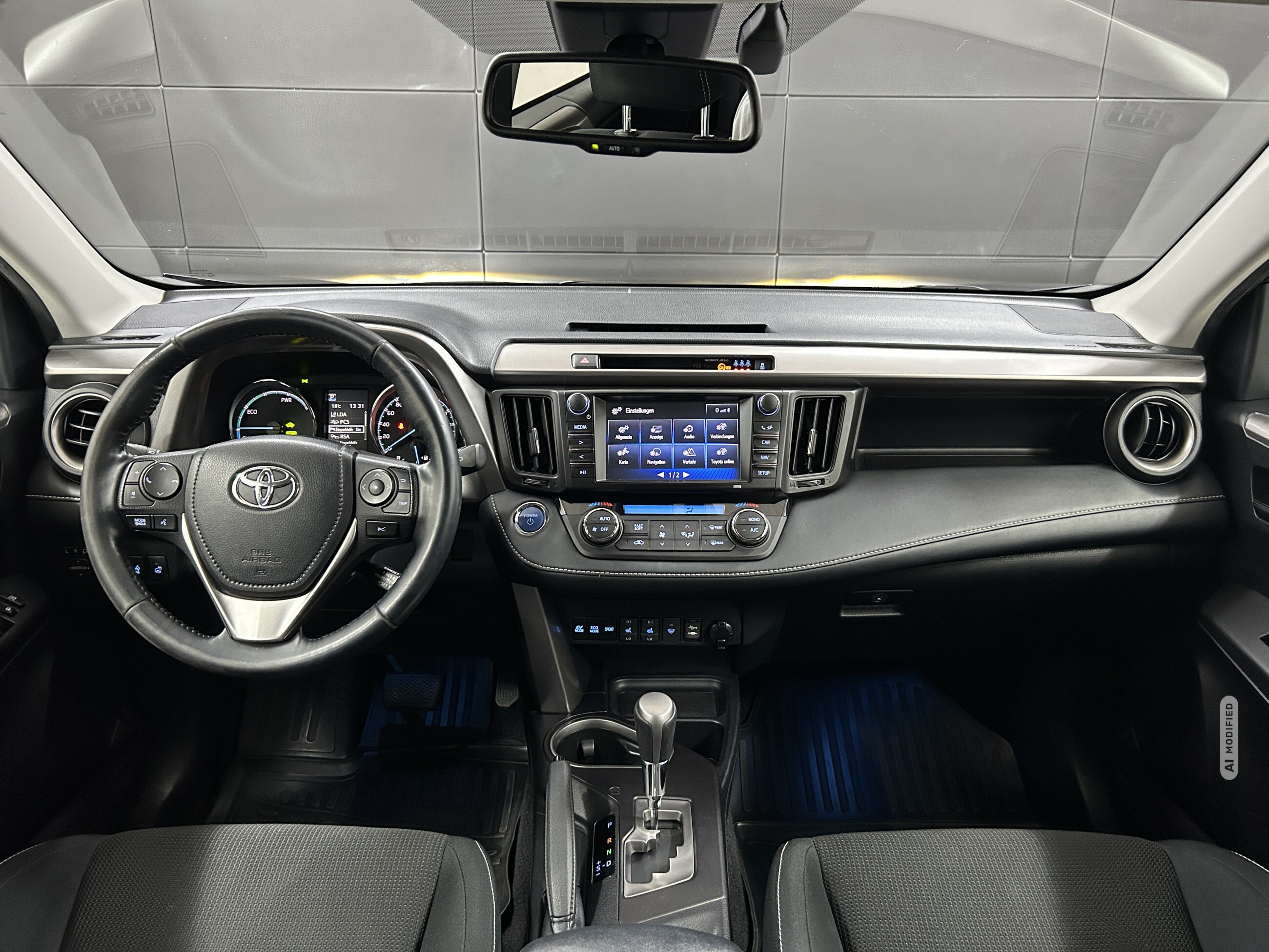 Toyota RAV 4 Team D+BI-LED+SpurAssist.+NotB.+SHZ+Navi