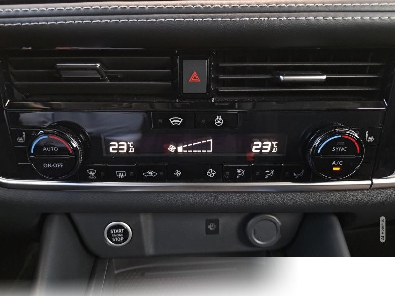 Nissan Qashqai 1.3 DIG-T MHEV X-Tronic CVT N-Connecta Navi LED Spur Kamera LM18