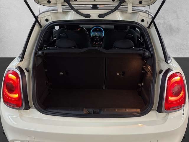 MINI Cooper S Seven Chili LED NAVI LEDER TEMPOMAT PDC
