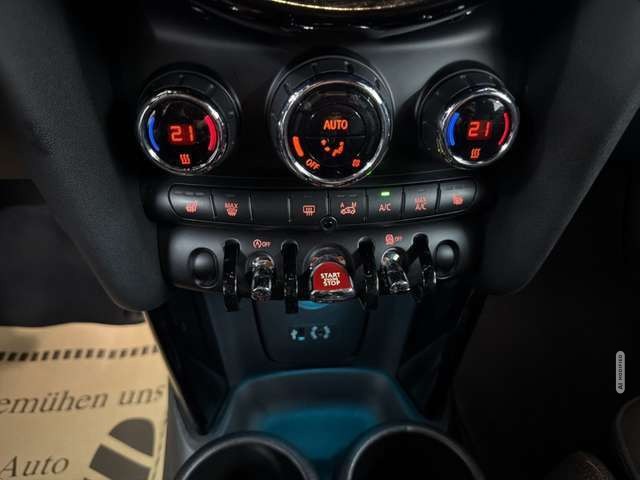 MINI Cooper S Seven Chili LED NAVI LEDER TEMPOMAT PDC