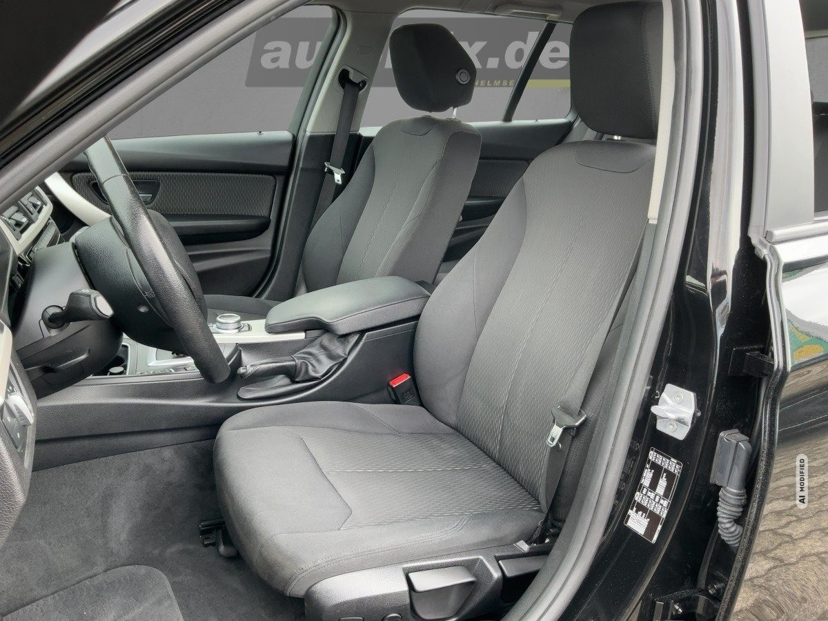 BMW 318 i Touring  Advantage AUTOM.,LED,Navi,SHZ,PDC