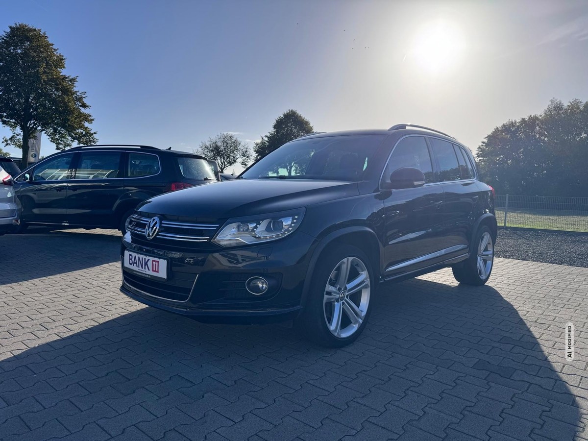 Volkswagen Tiguan 2.0 TDI R-Line 4-Motion*AHK*Kamera*