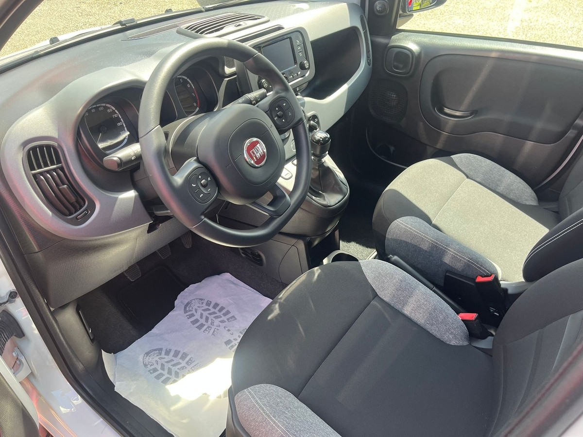 Fiat Panda 1.0 Mild Hybrid Base *Klima*wenig KM*