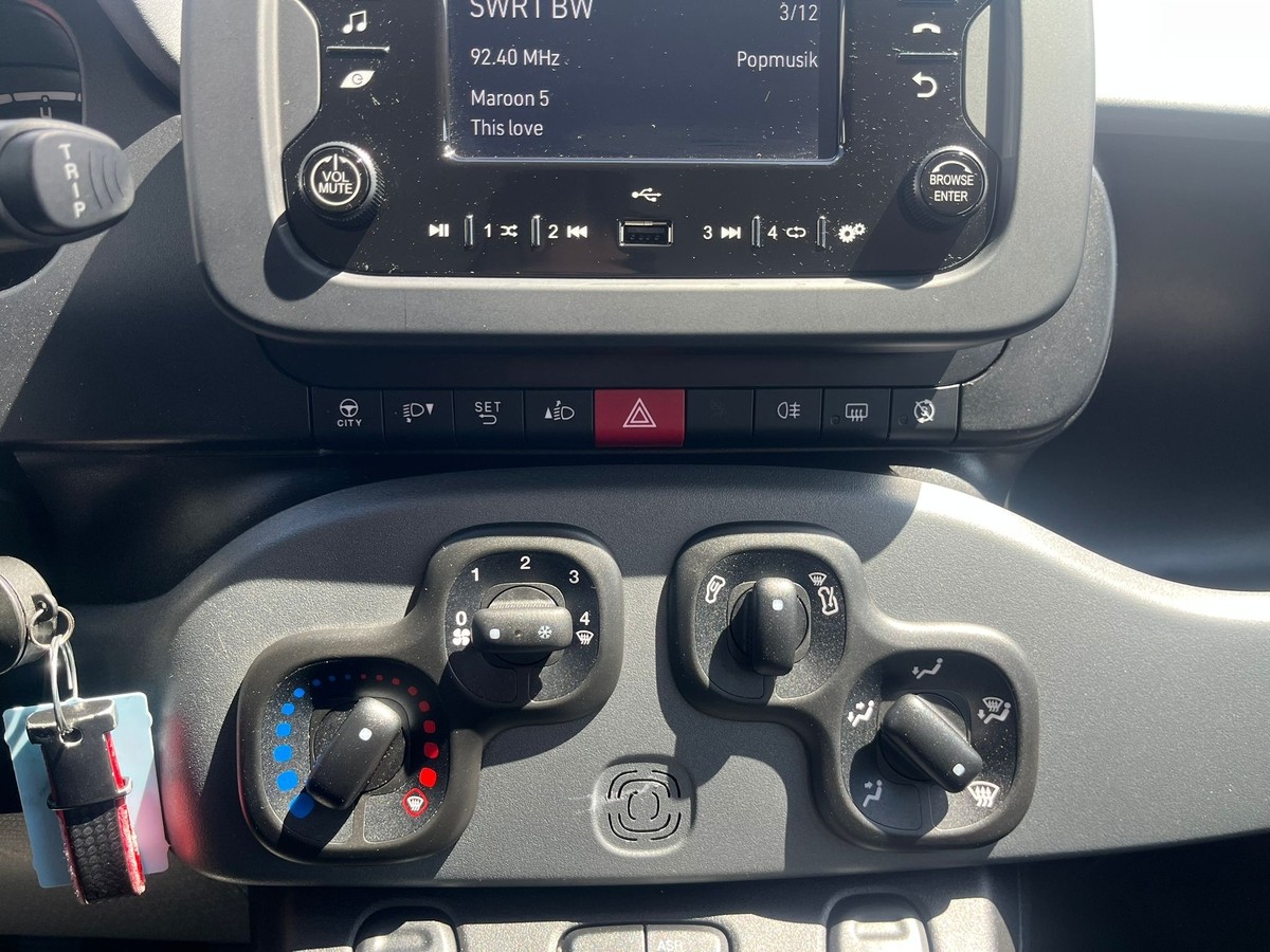 Fiat Panda 1.0 Mild Hybrid Base *Klima*wenig KM*