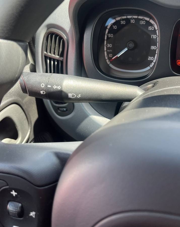 Fiat Panda 1.0 Mild Hybrid Base *Klima*wenig KM*
