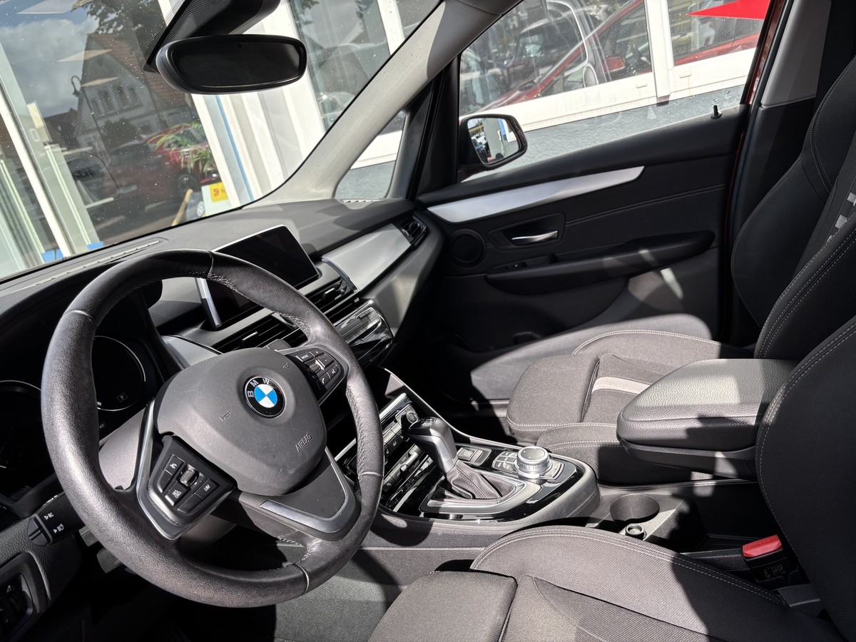BMW 225 Active TourerTempomat,El.Heckklappe,Navi,GJR