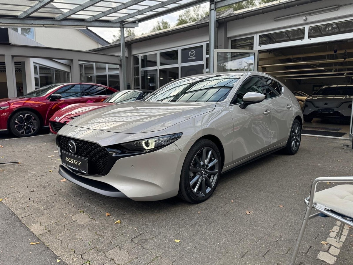 Mazda 3 2,5L 140PS - Bose, Matrix LED, Head Up, Carplay, 360* PDC 