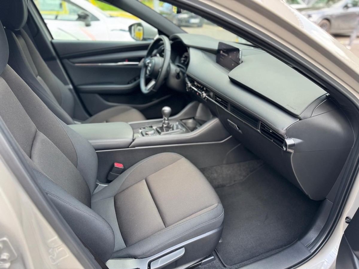 Mazda 3 2,5L 140PS - Bose, Matrix LED, Head Up, Carplay, 360* PDC 