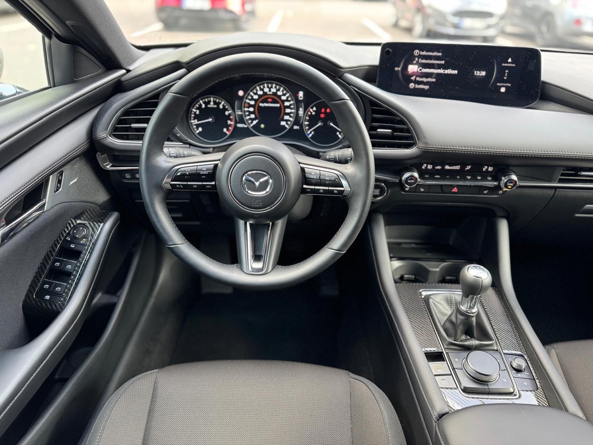Mazda 3 2,5L 140PS - Bose, Matrix LED, Head Up, Carplay, 360* PDC 
