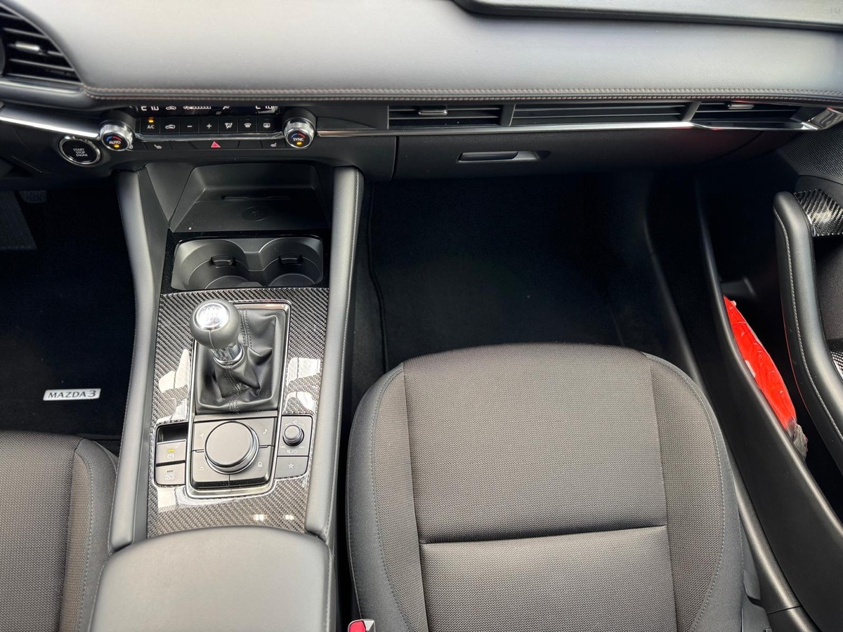 Mazda 3 2,5L 140PS - Bose, Matrix LED, Head Up, Carplay, 360* PDC 