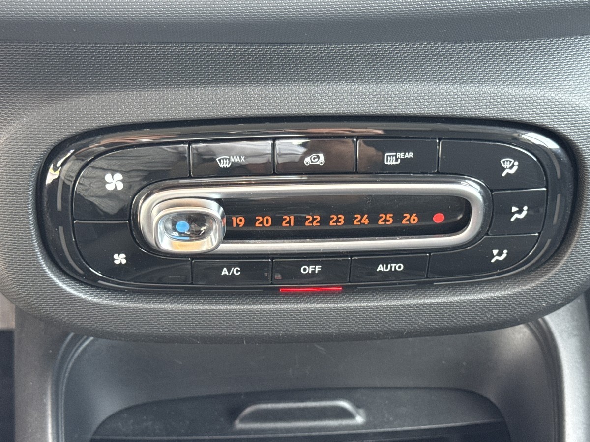 Smart ForTwo Automatik*Wenig Kilometer*Bluetooth*Tempomat