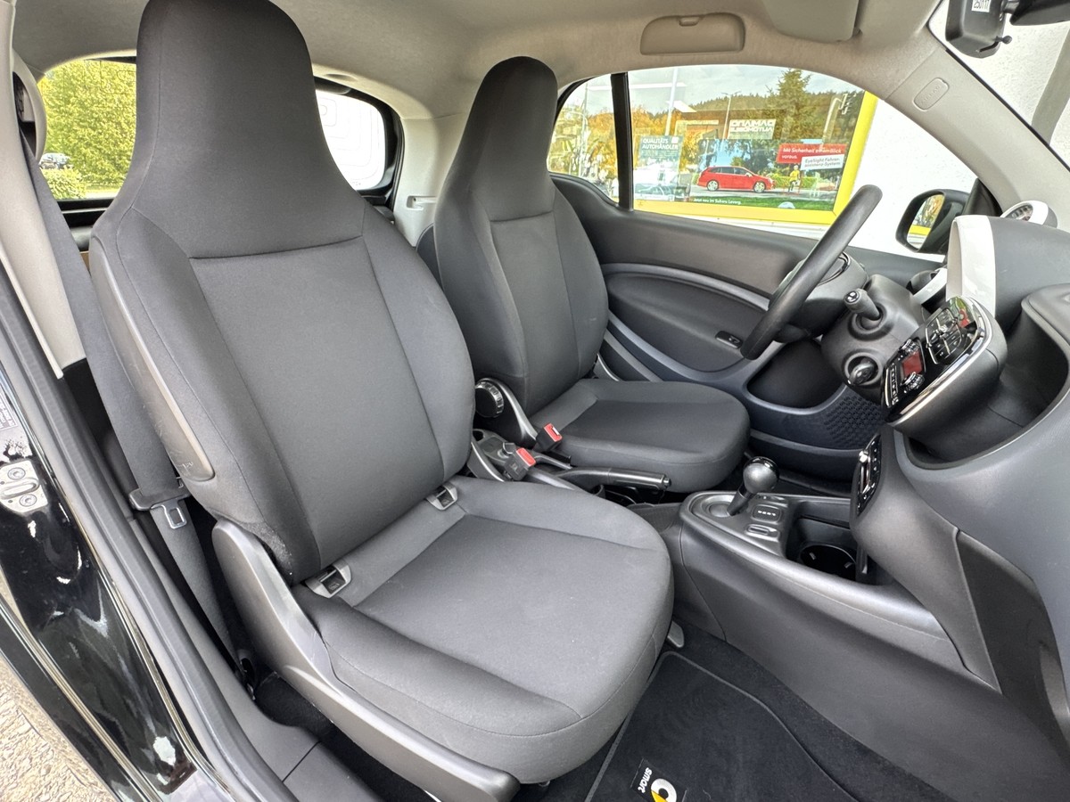 Smart ForTwo Automatik*Wenig Kilometer*Bluetooth*Tempomat