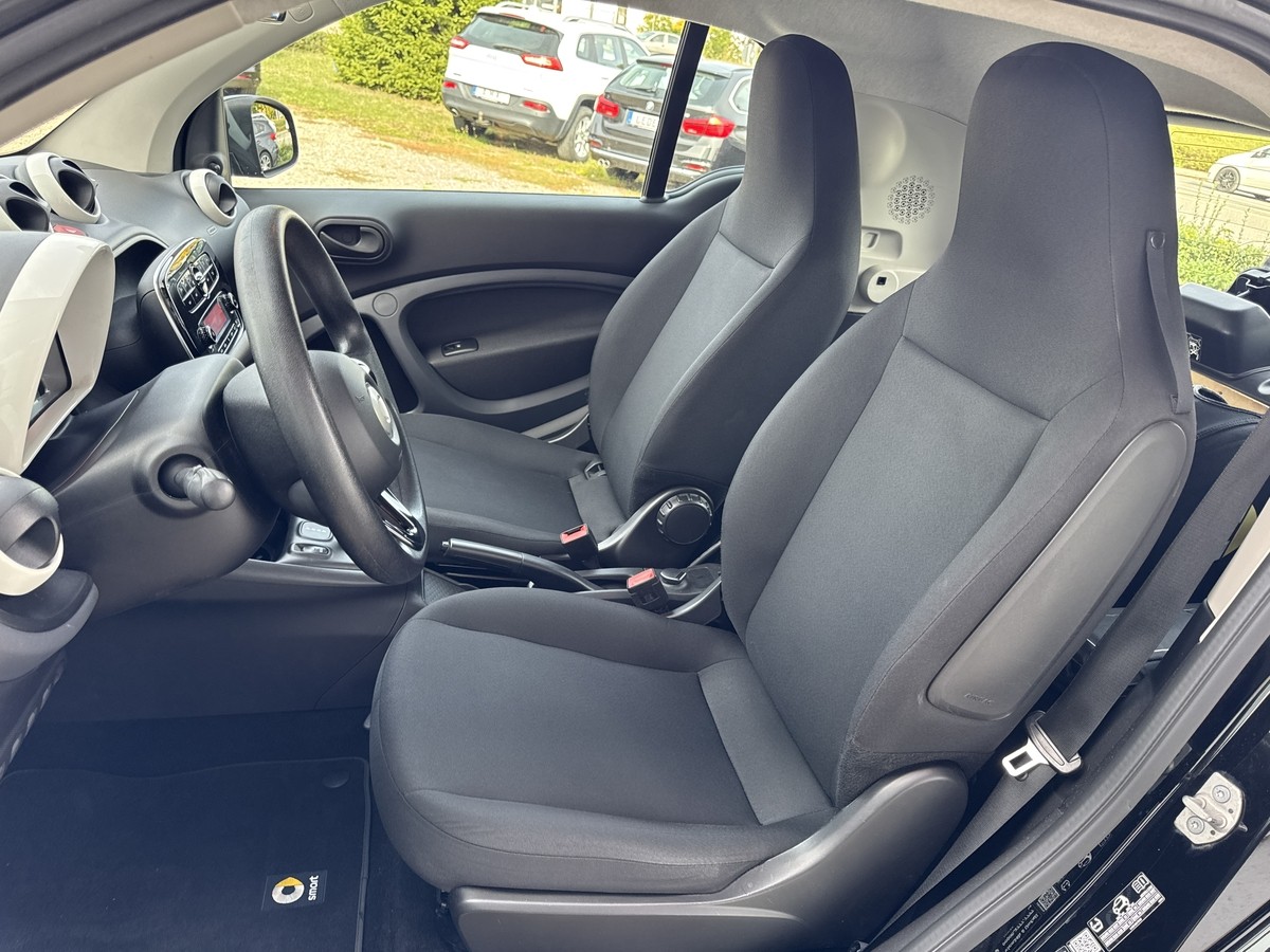 Smart ForTwo Automatik*Wenig Kilometer*Bluetooth*Tempomat