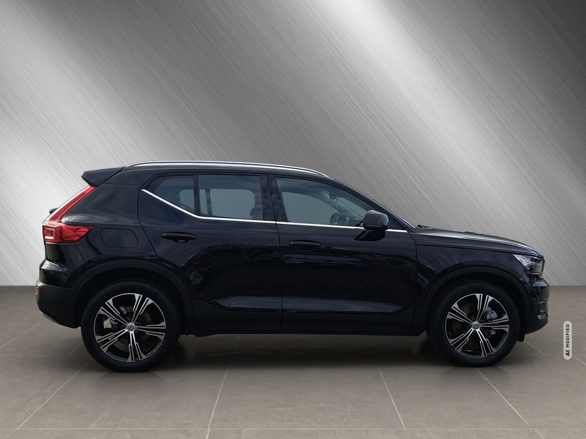 Volvo XC40 T5 Plug-In Hybrid*NAVI*RÜCKFAHRCAM*PANO-DACH*STANDHEIZ
