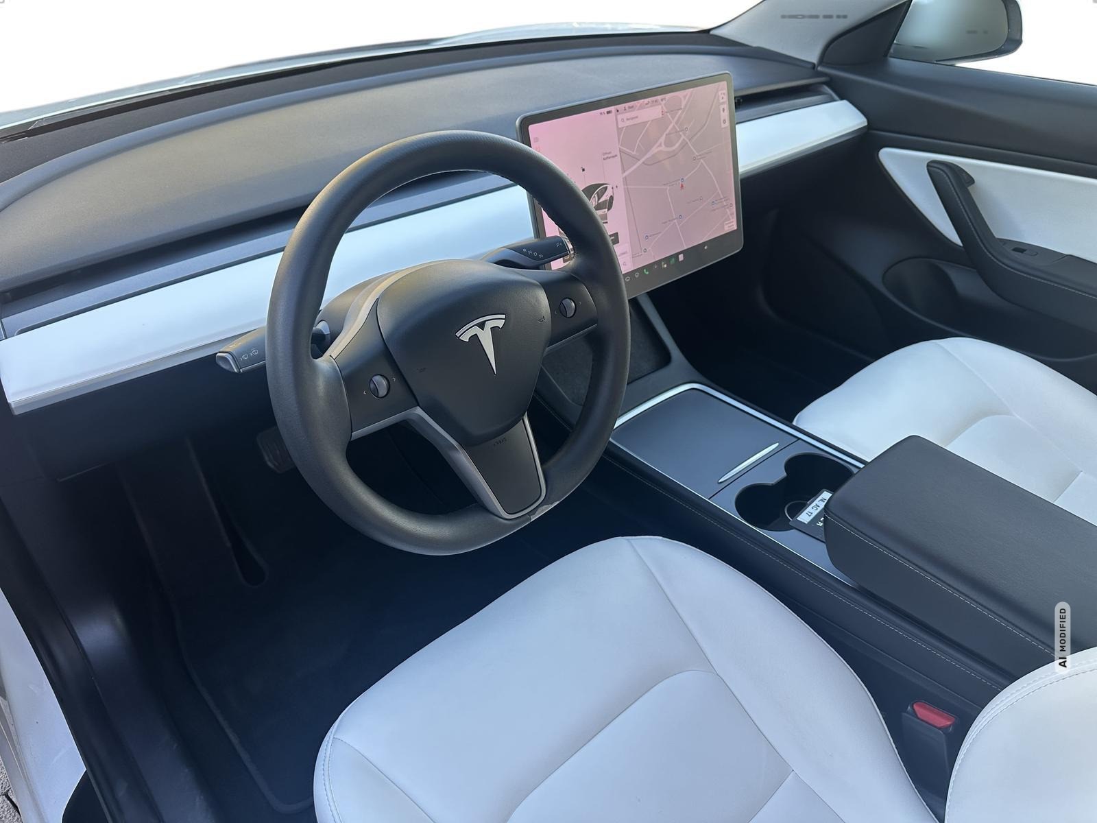 Tesla Model 3 SR AHK/LED/360°Kam/Leder/Pano/5xSHZ