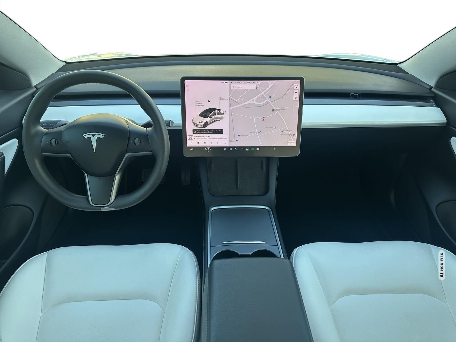 Tesla Model 3 SR AHK/LED/360°Kam/Leder/Pano/5xSHZ