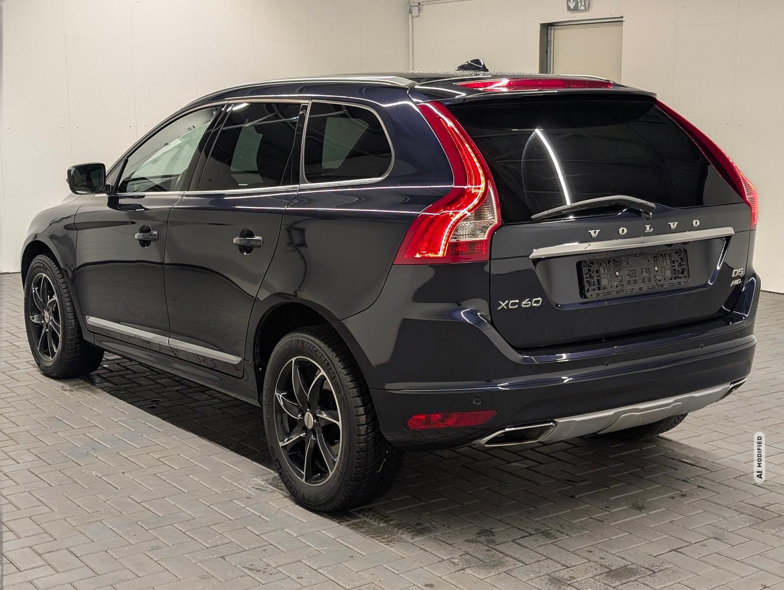 Volvo XC60 Summum AWD Bi-Xenon/Pano/STHZ/Navi/Kam/AHK
