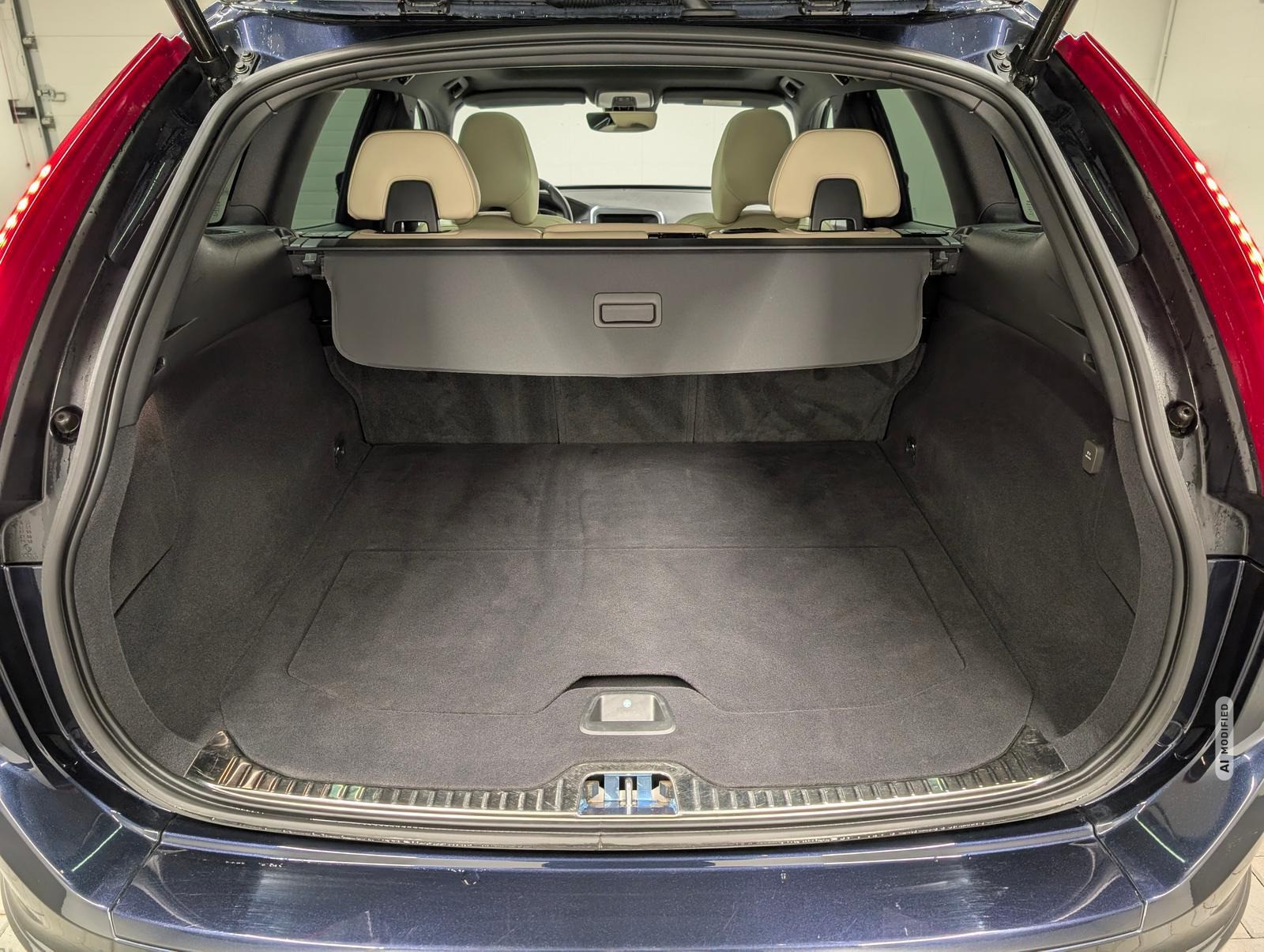 Volvo XC60 Summum AWD Bi-Xenon/Pano/STHZ/Navi/Kam/AHK