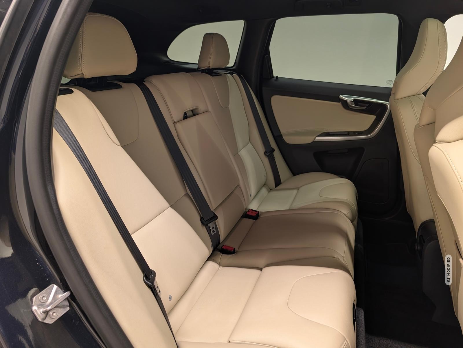 Volvo XC60 Summum AWD Bi-Xenon/Pano/STHZ/Navi/Kam/AHK