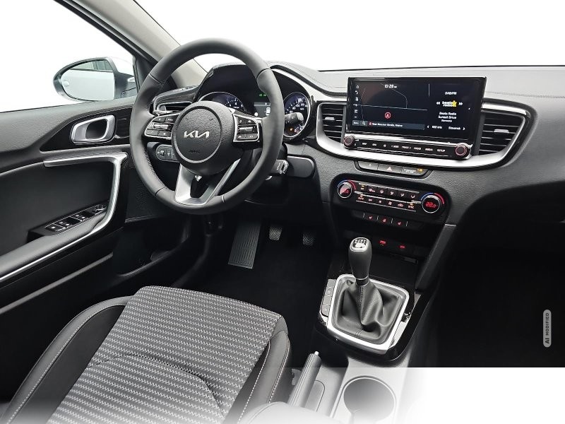 Kia cee'd / Ceed 1.5 T-GDI VISION KOMFORT+ SITZH.
